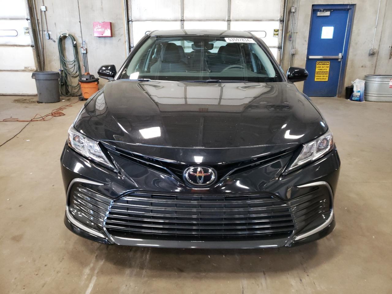 2023 TOYOTA CAMRY LE - Image 5