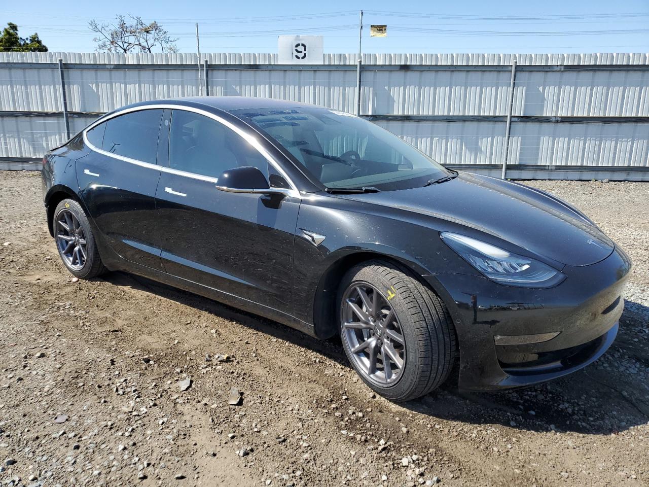 2019 TESLA MODEL 3 - Image 4