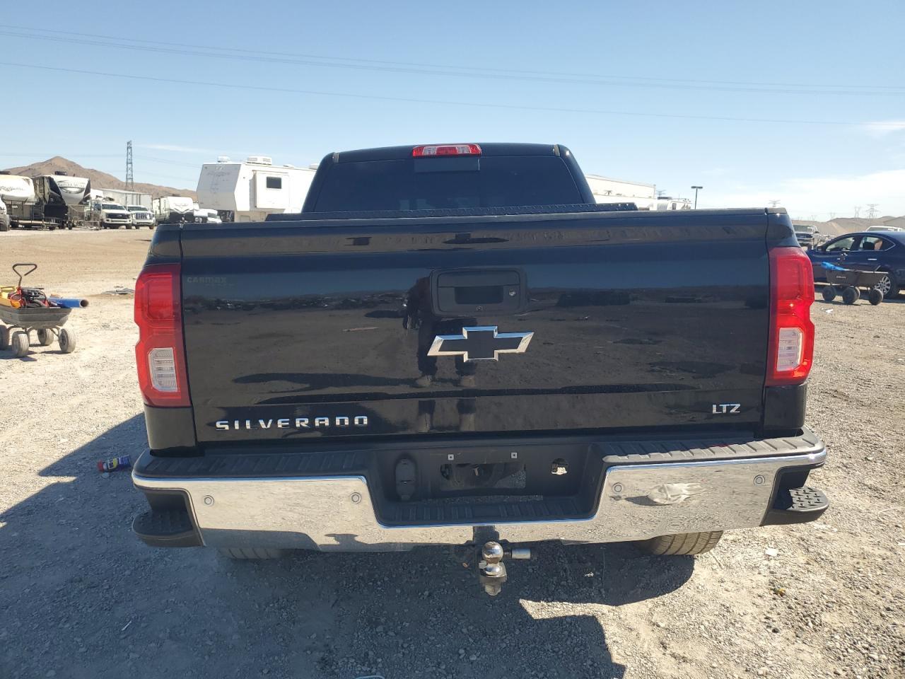 2017 CHEVROLET SILVERADO - Image 6