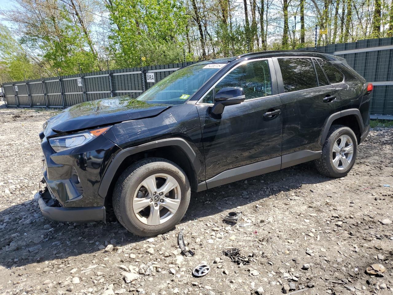 2021 TOYOTA RAV4 XLE car image