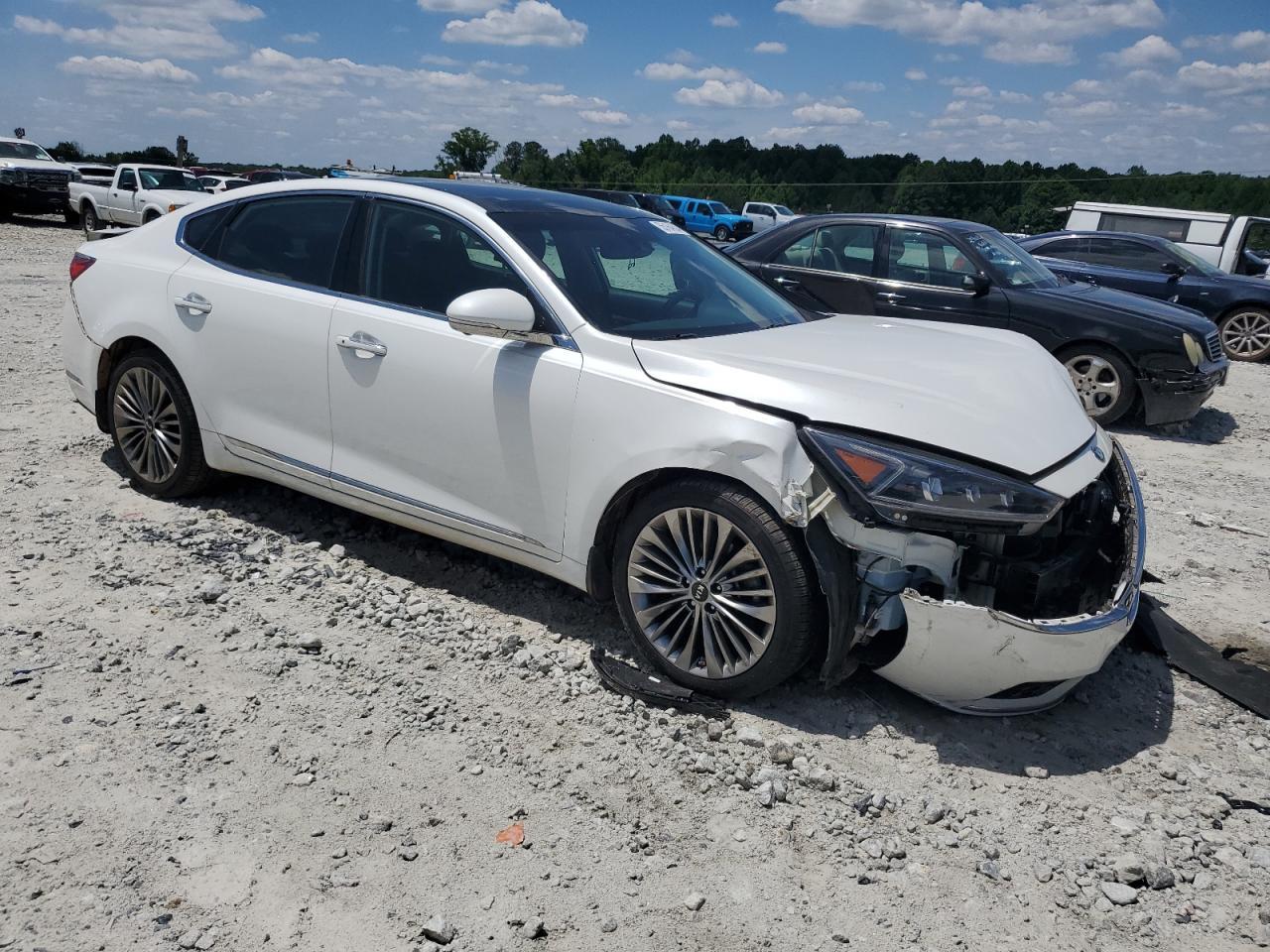 2017 KIA CADENZA PR - Image 4