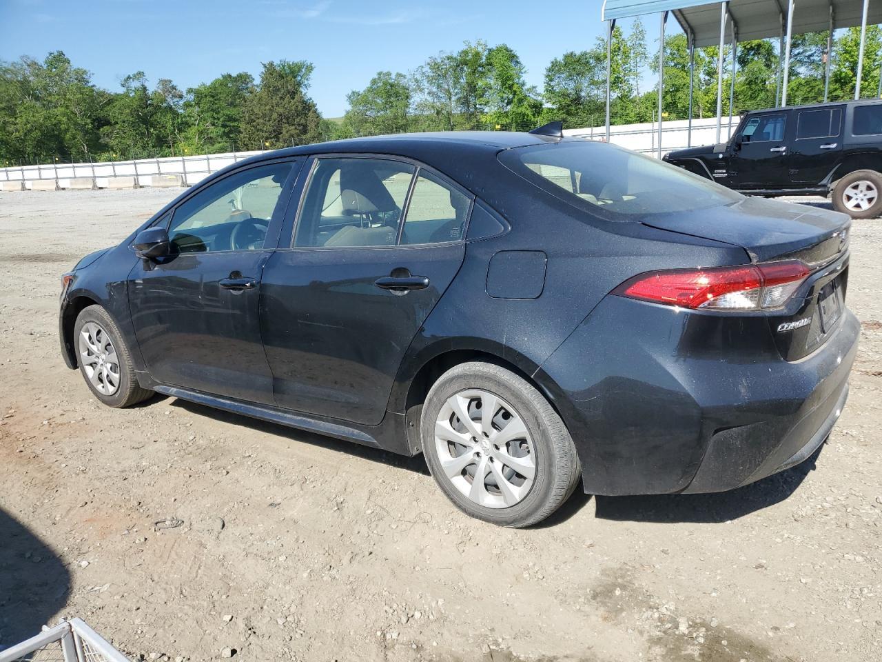 2021 TOYOTA COROLLA LE - Фото 2