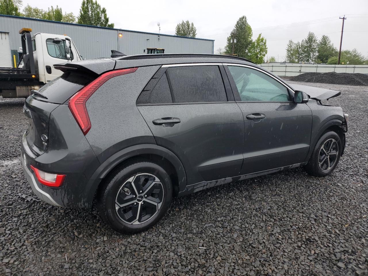 2023 KIA NIRO EX - Image 3