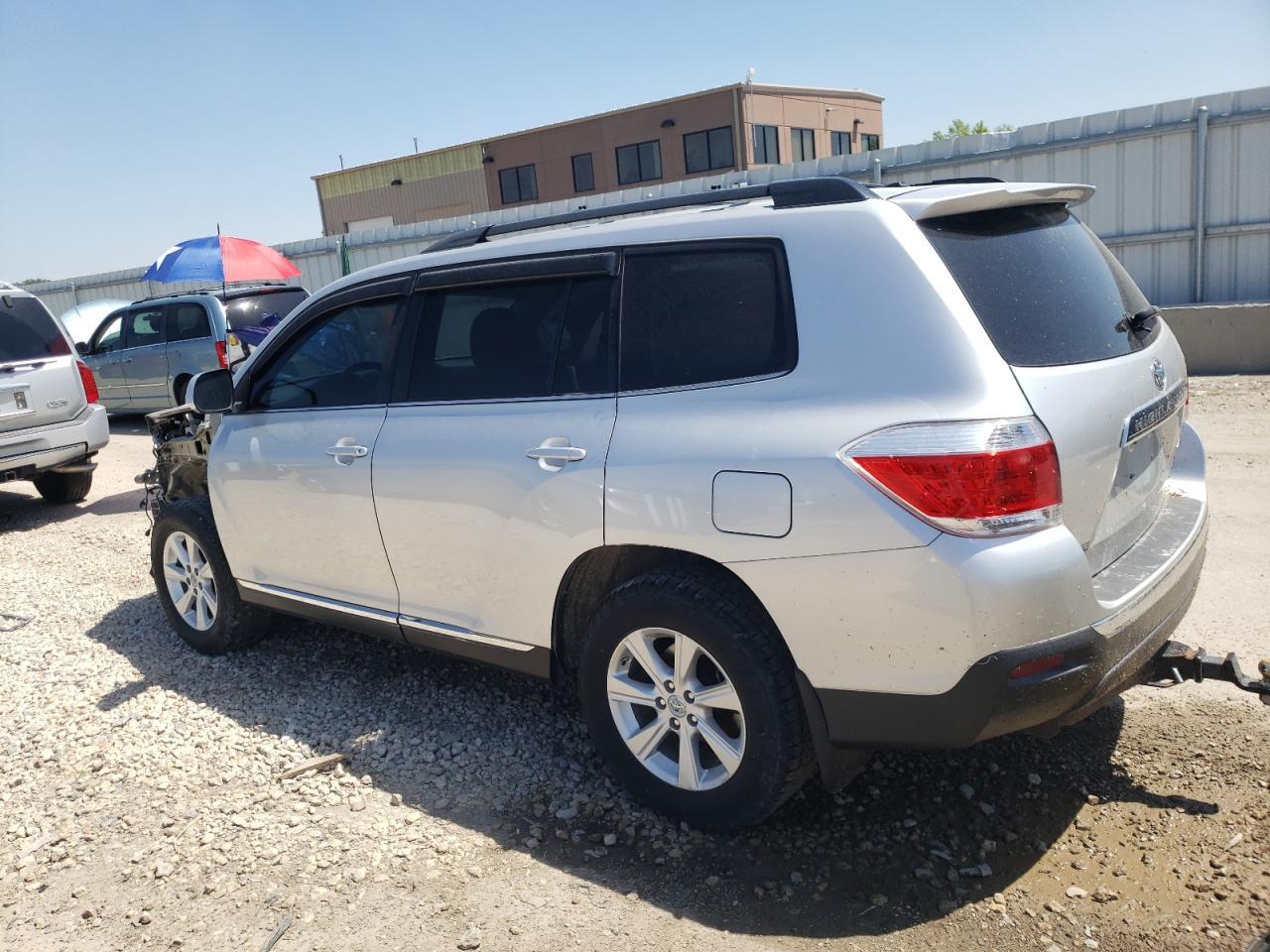 2011 TOYOTA HIGHLANDER - Фото 2