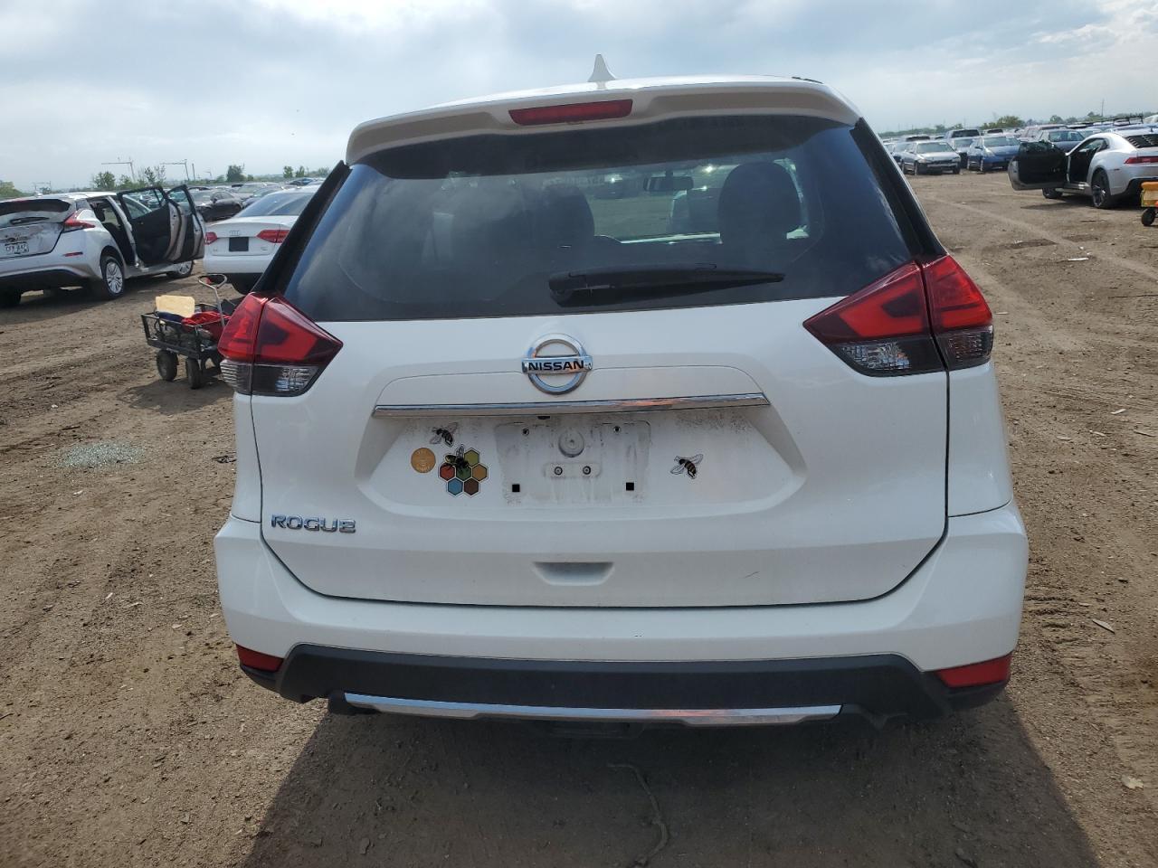 2017 NISSAN ROGUE S - Фото 6