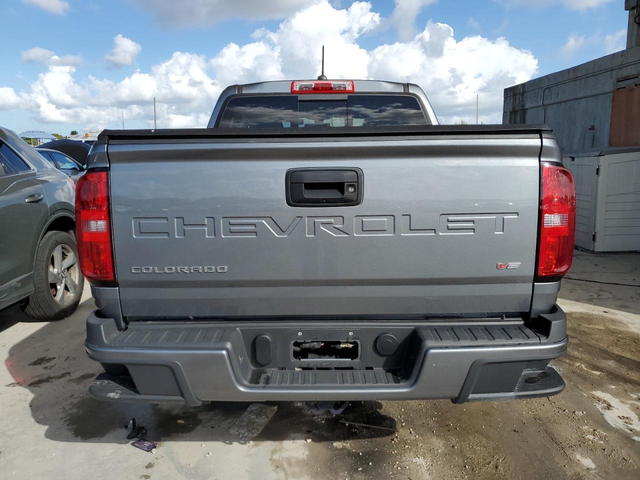 2022 CHEVROLET COLORADO L - Image 6