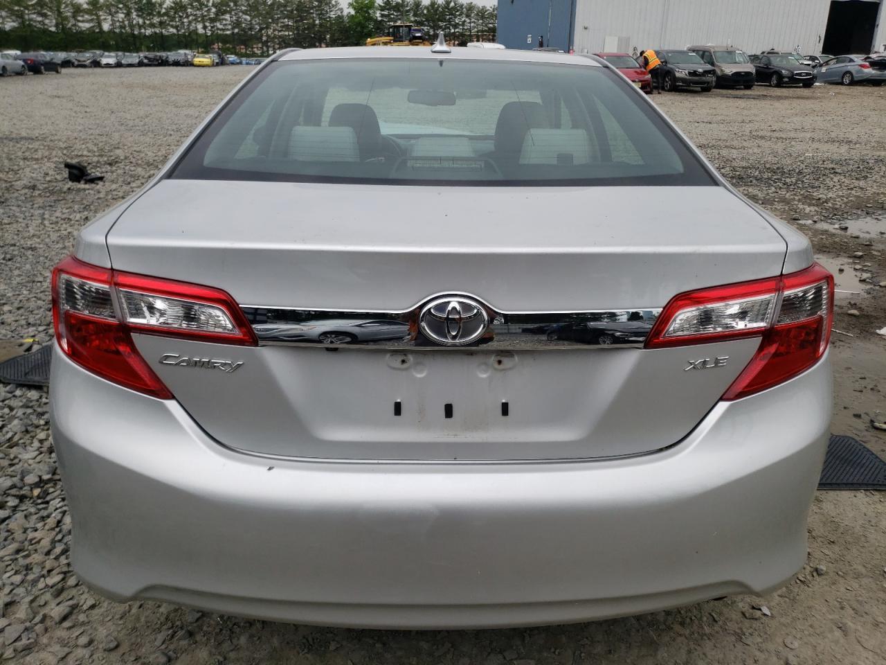 2012 TOYOTA CAMRY BASE - Image 6