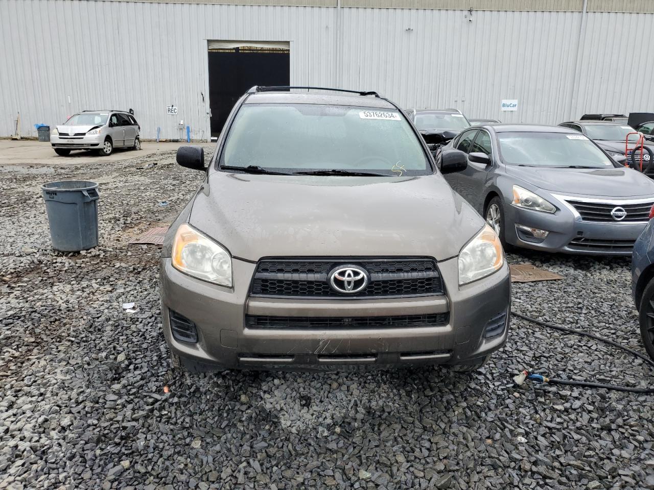 2011 TOYOTA RAV4 - Image 5