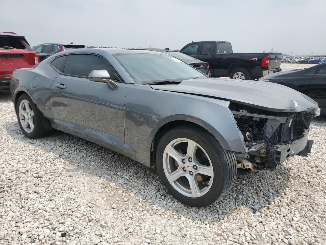 2019 CHEVROLET CAMARO LS - Фото 4