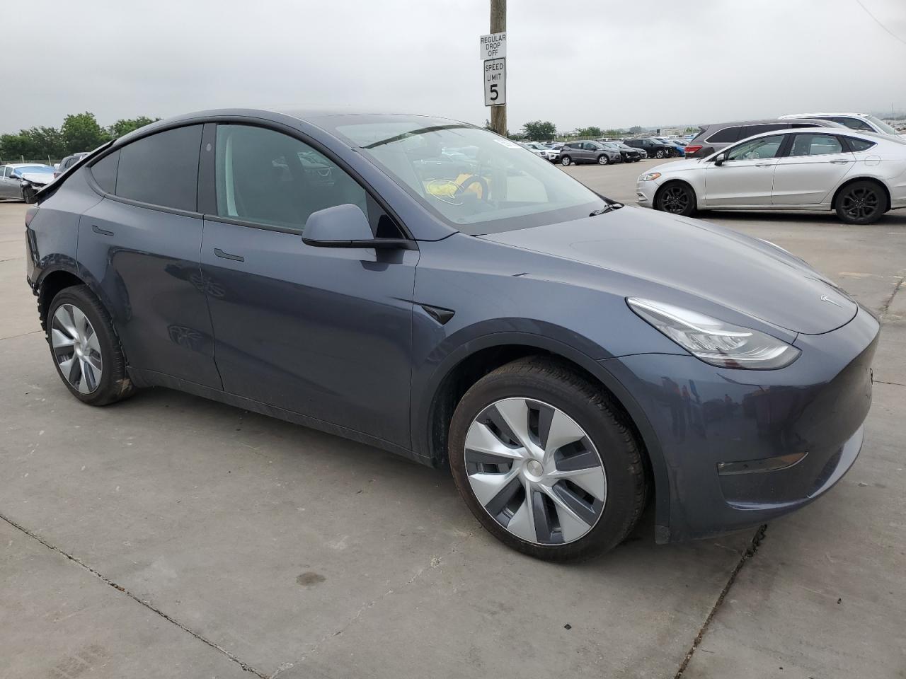 2023 TESLA MODEL Y - Image 4