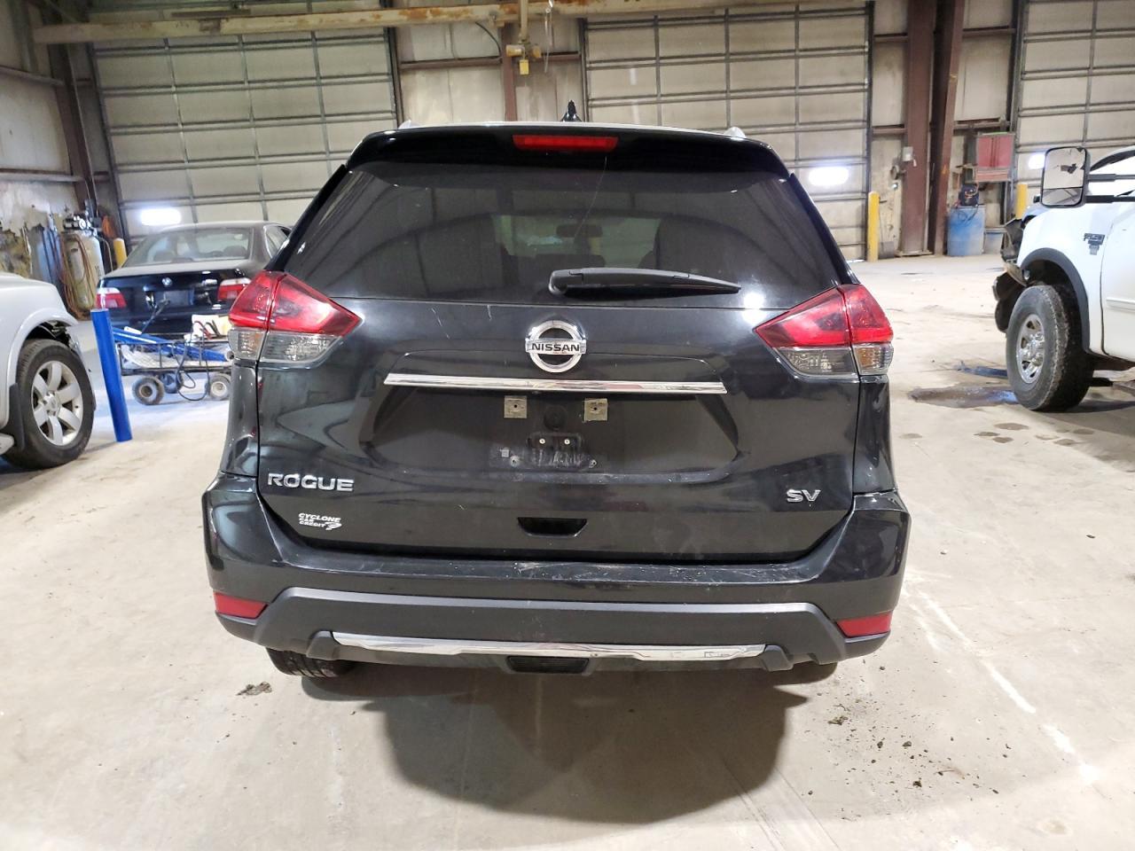 2018 NISSAN ROGUE S - Image 6
