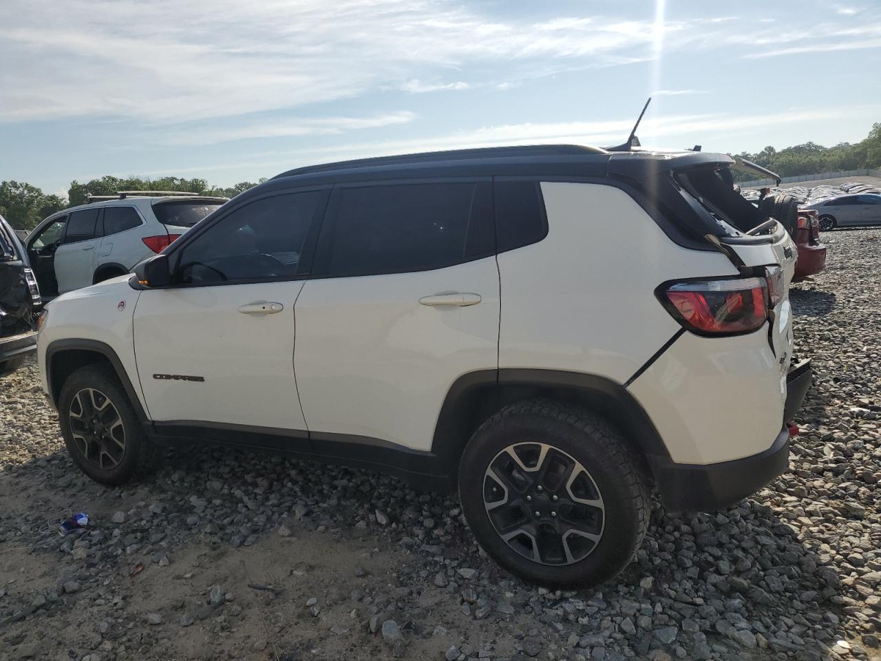 2019 JEEP COMPASS TR - Фото 2