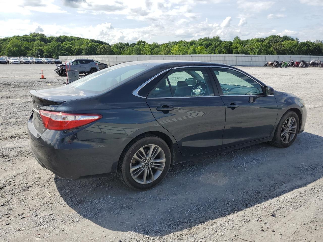 2016 TOYOTA CAMRY LE - Фото 3