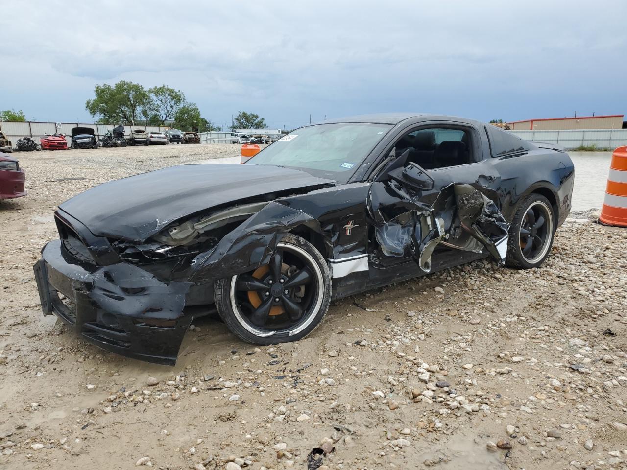 2014 FORD MUSTANG car image