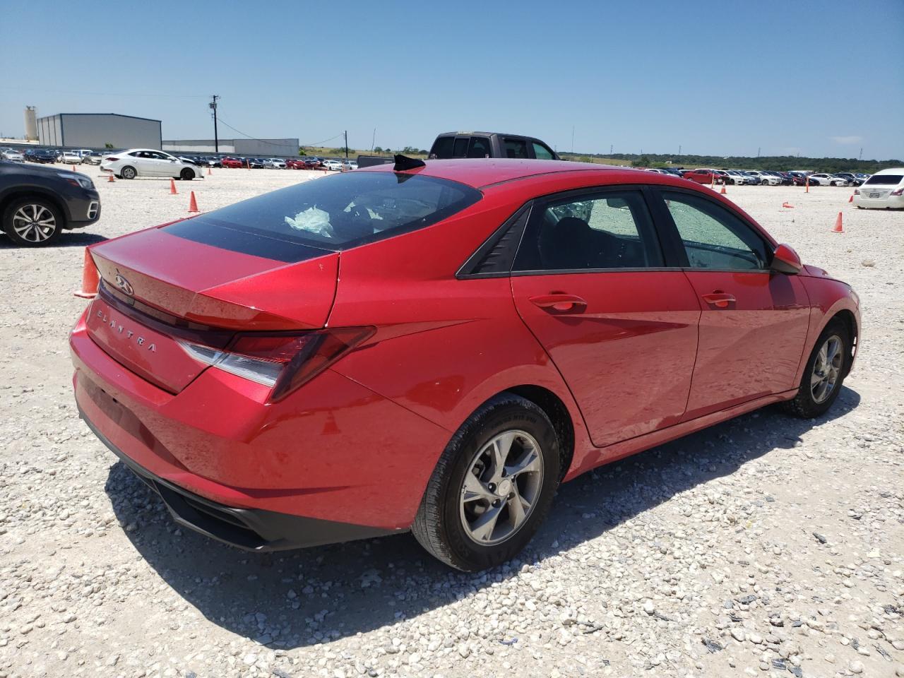 2022 HYUNDAI ELANTRA SE - Image 3