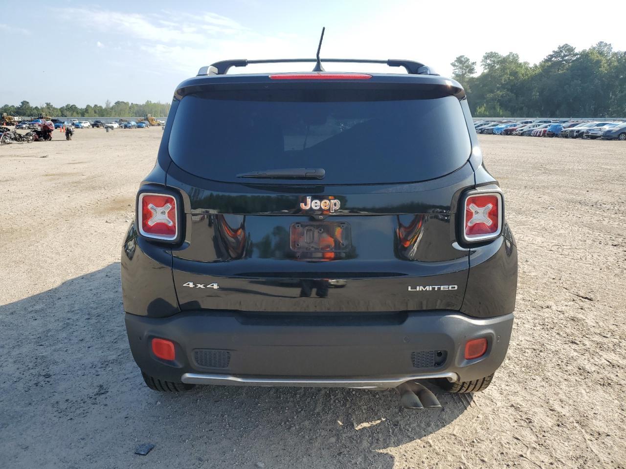 2017 JEEP RENEGADE L - Image 6