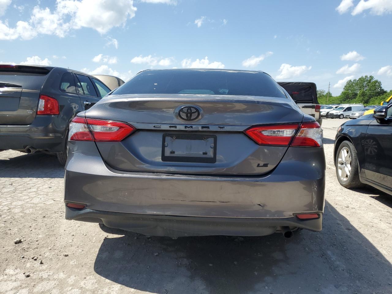 2018 TOYOTA CAMRY L - Image 6