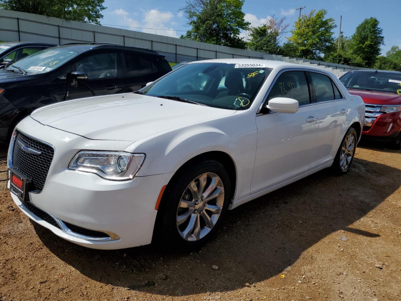 2018 CHRYSLER 300 TOURIN car image