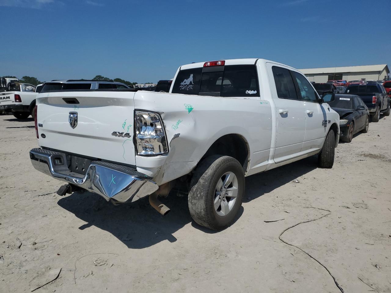 2020 RAM 1500 CLASS - Фото 3