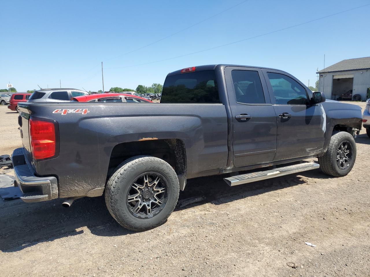 2016 CHEVROLET SILVERADO - Фото 3