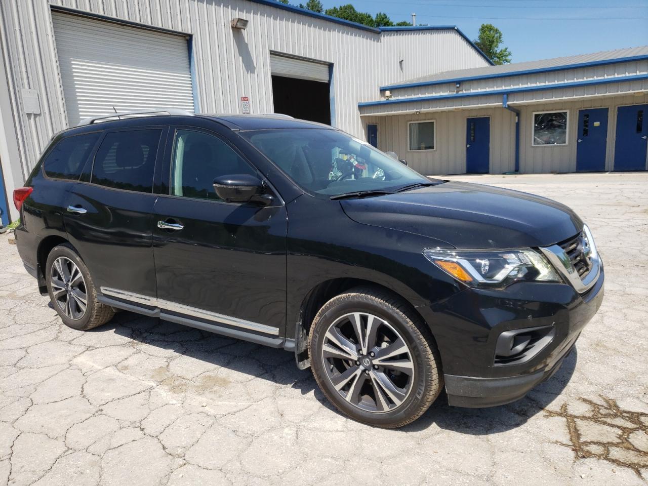 2017 NISSAN PATHFINDER - Фото 4