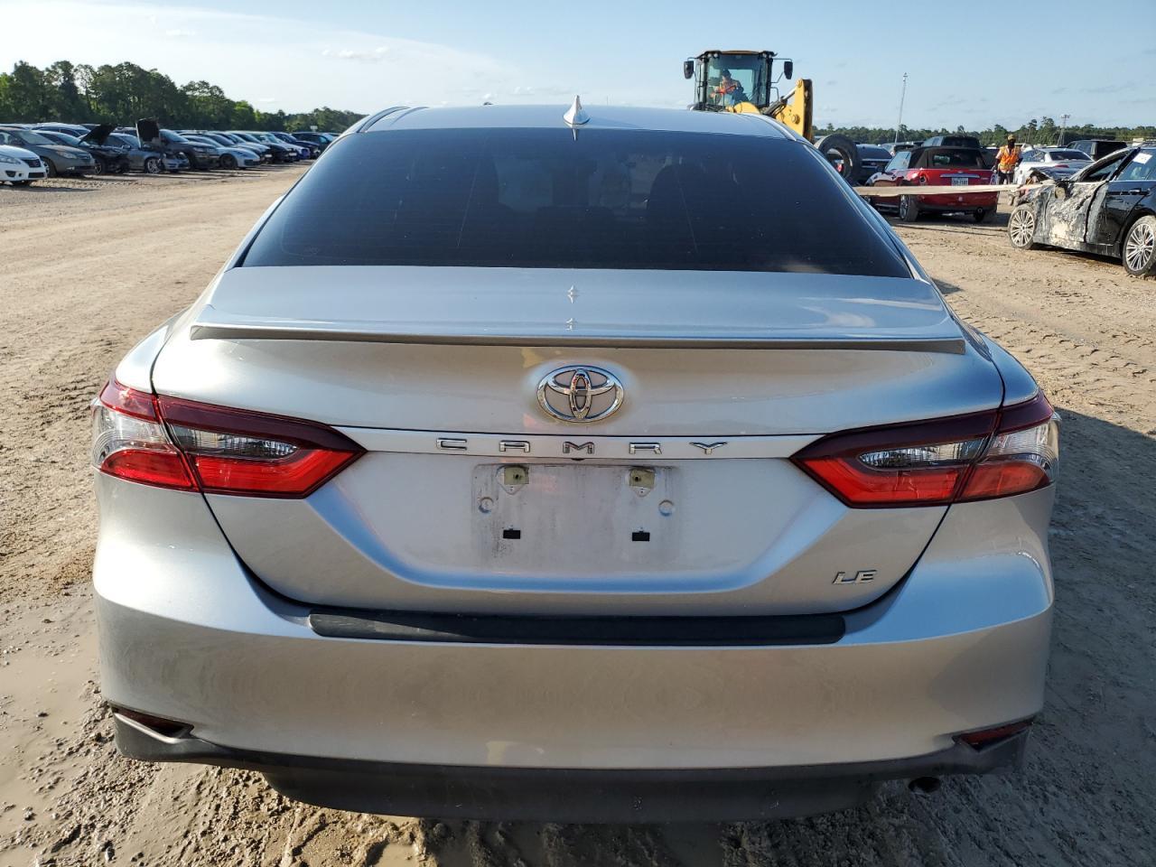 2023 TOYOTA CAMRY LE - Image 6
