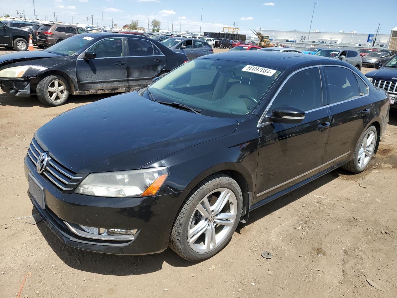 2014 VOLKSWAGEN PASSAT SE car image