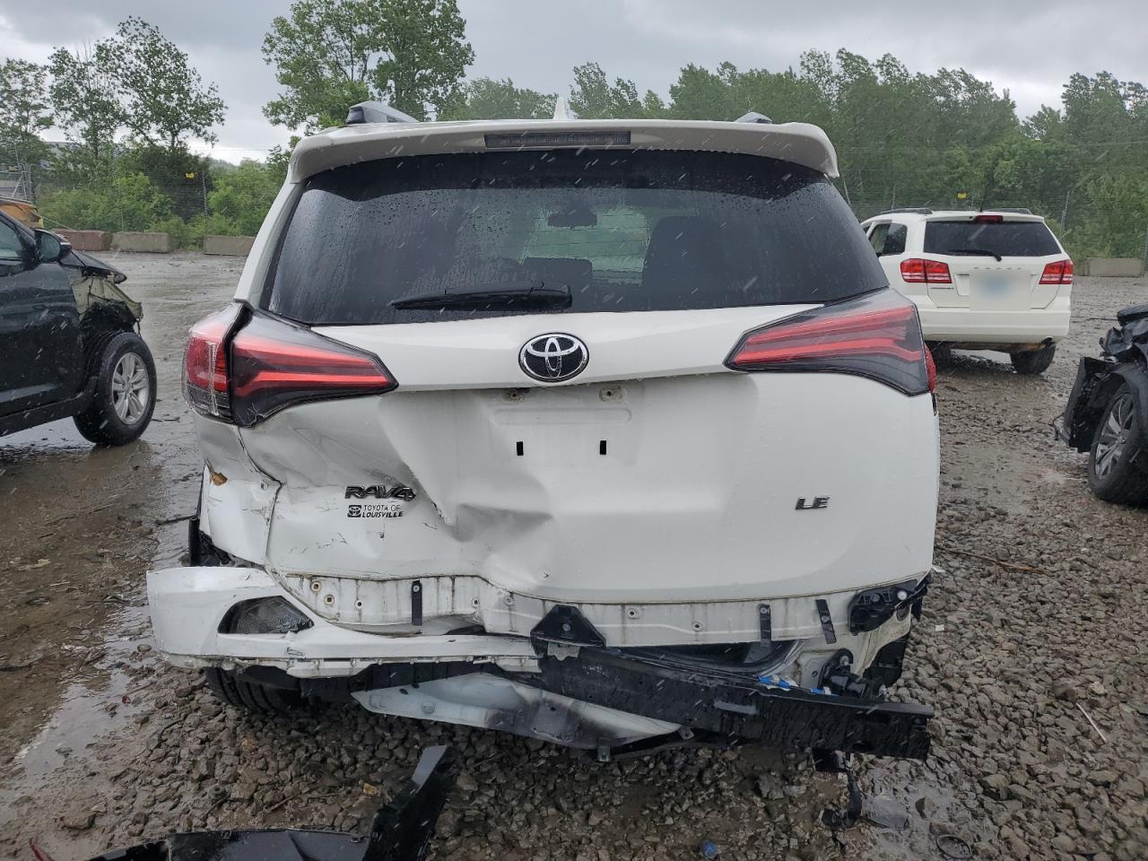 2018 TOYOTA RAV4 LE - Image 6