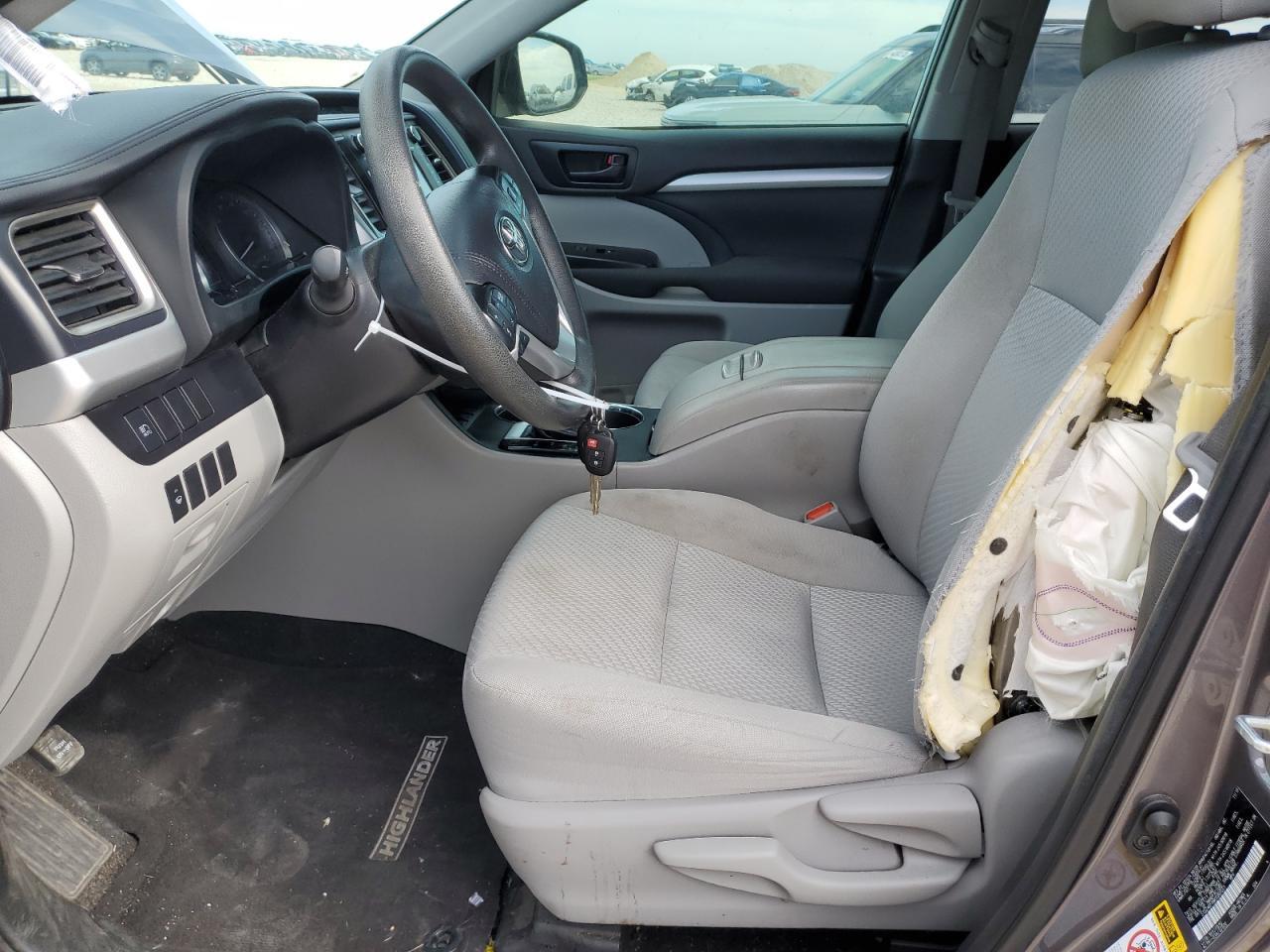 2019 TOYOTA HIGHLANDER - Image 7