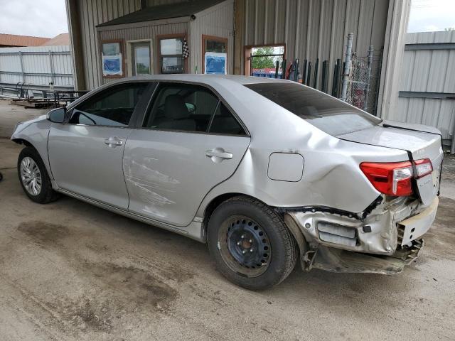 2013 Toyota Camry L - Фото 2