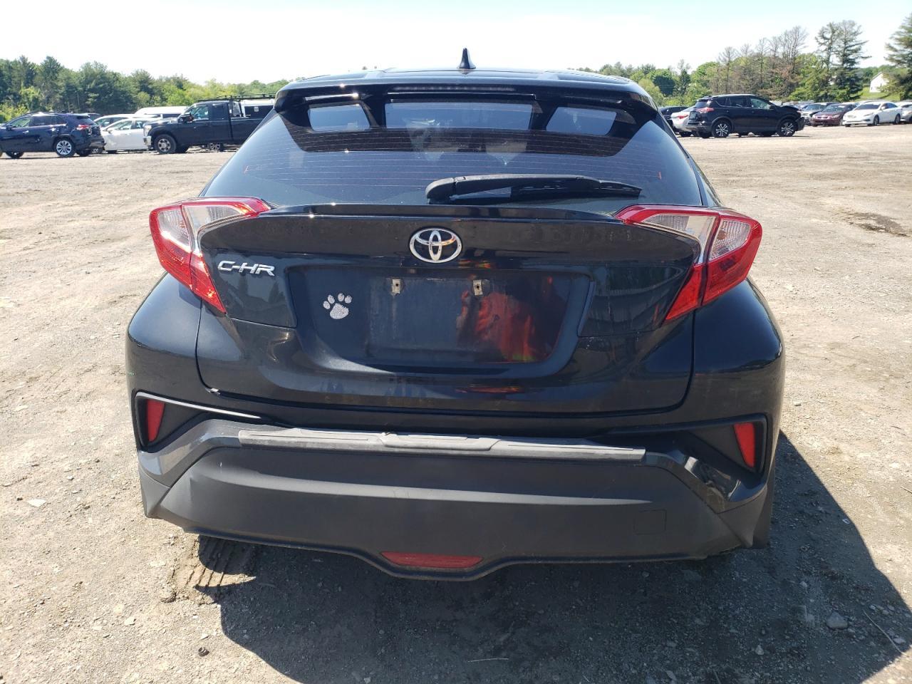 2018 TOYOTA C-HR XLE - Фото 6