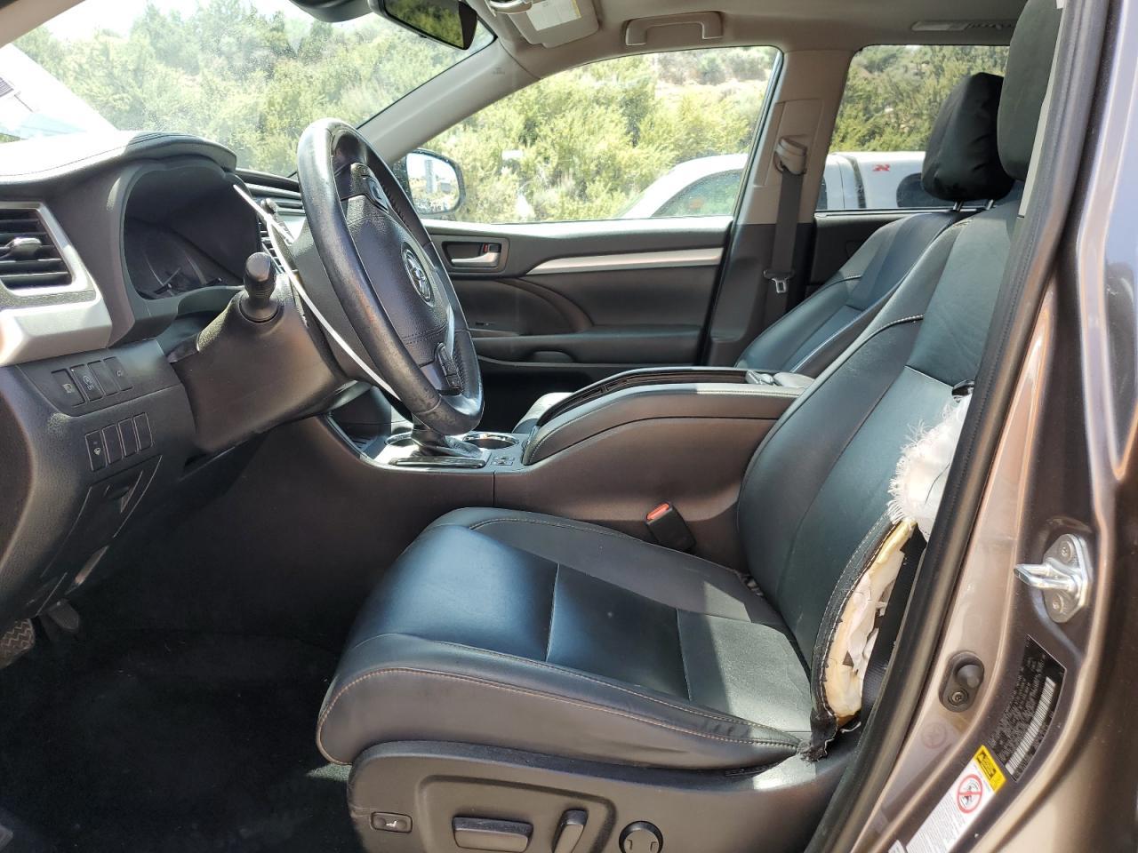 2019 TOYOTA HIGHLANDER - Image 7