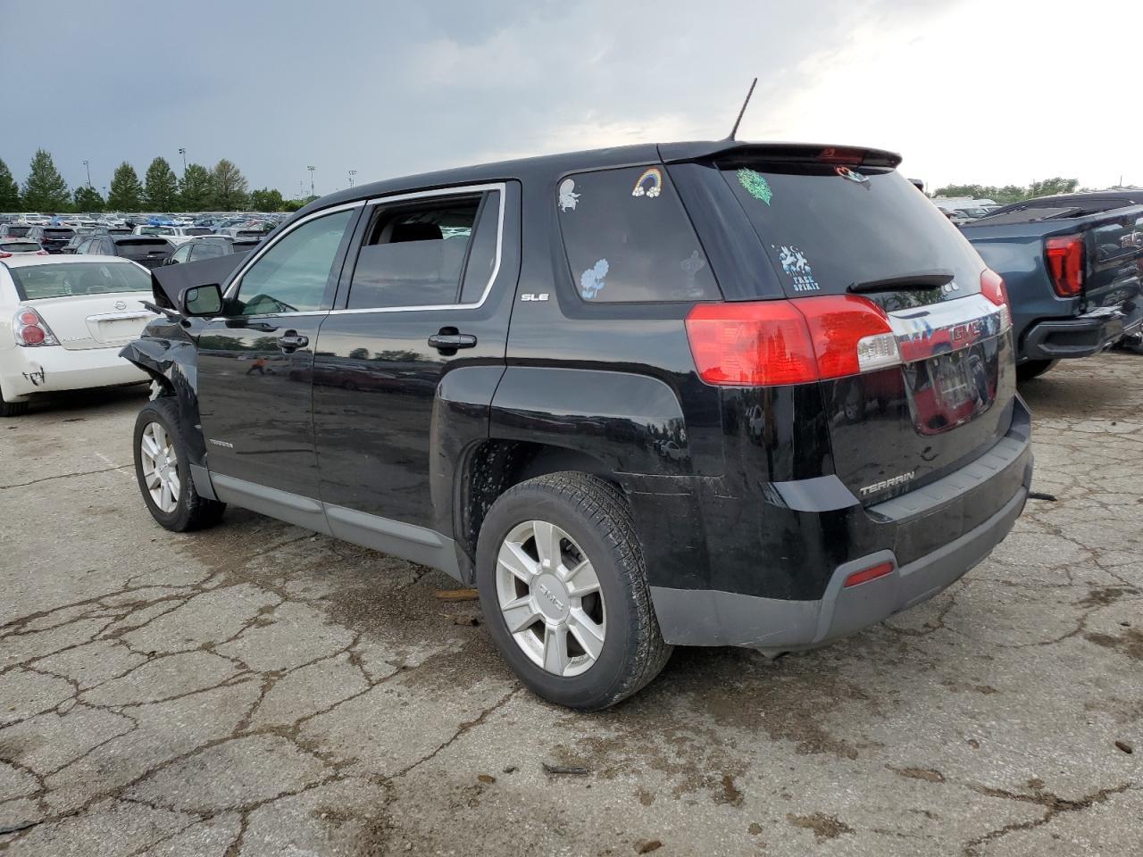 2013 GMC TERRAIN SL - Фото 2