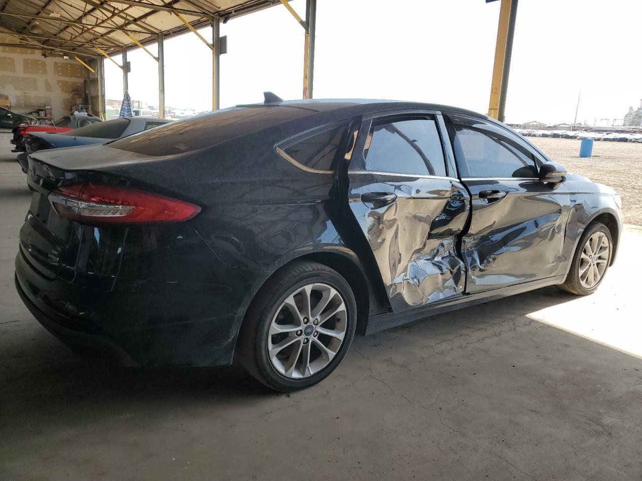 2020 FORD FUSION SE - Image 3
