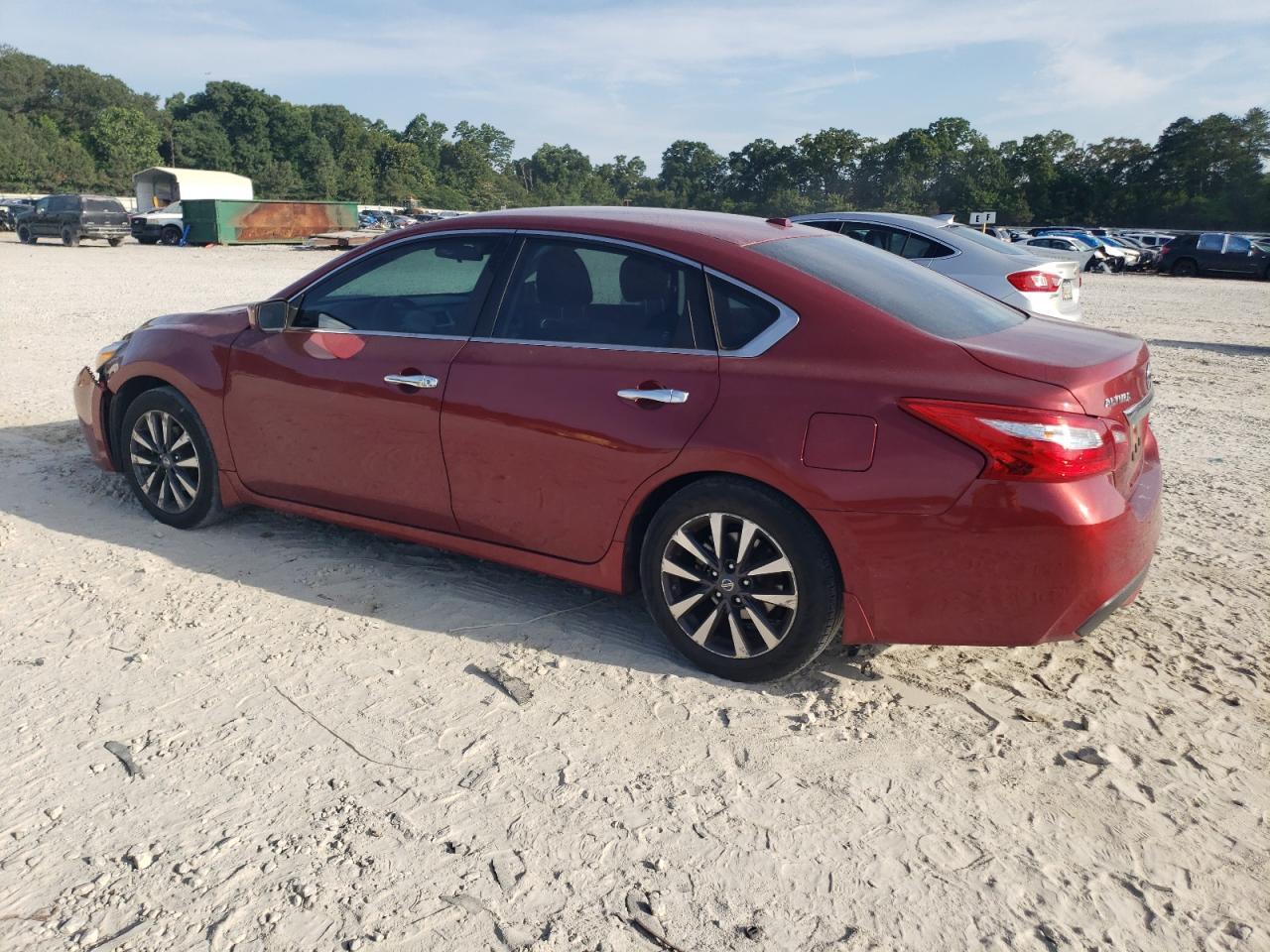 2017 NISSAN ALTIMA 2.5 - Фото 2