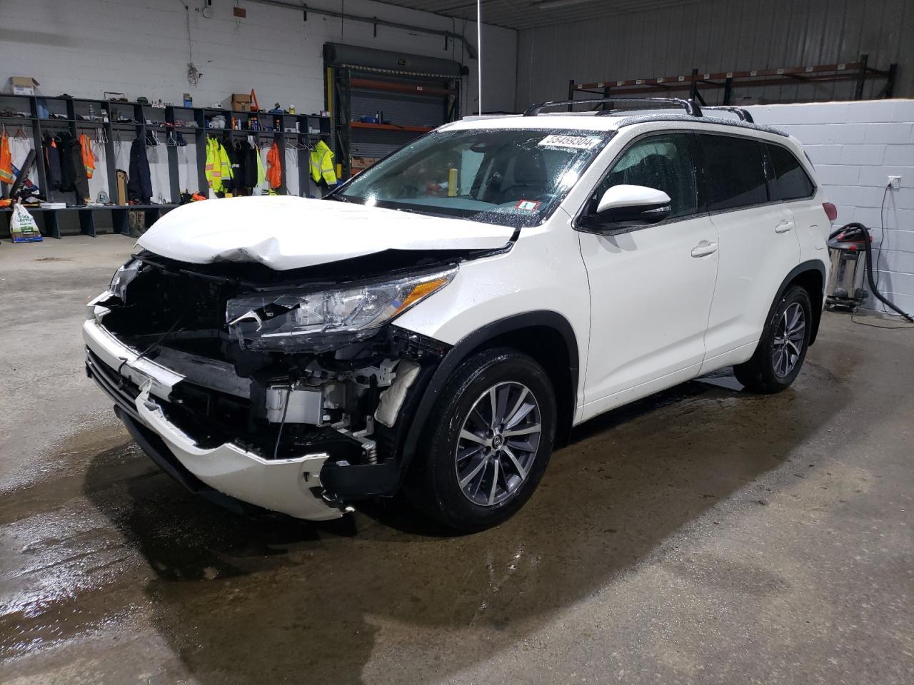 2018 TOYOTA HIGHLANDER