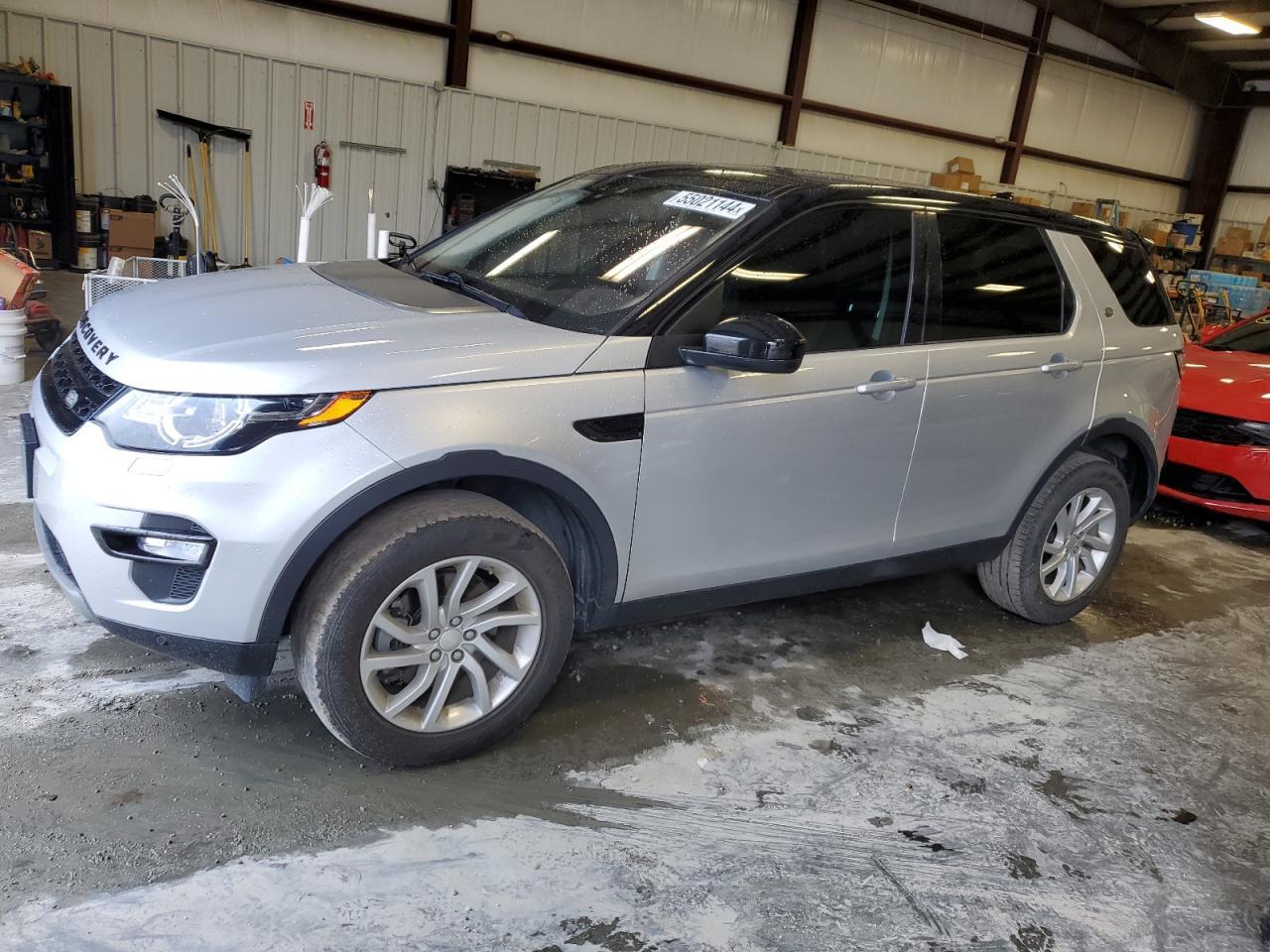 2018 LAND ROVER DISCOVERY car image