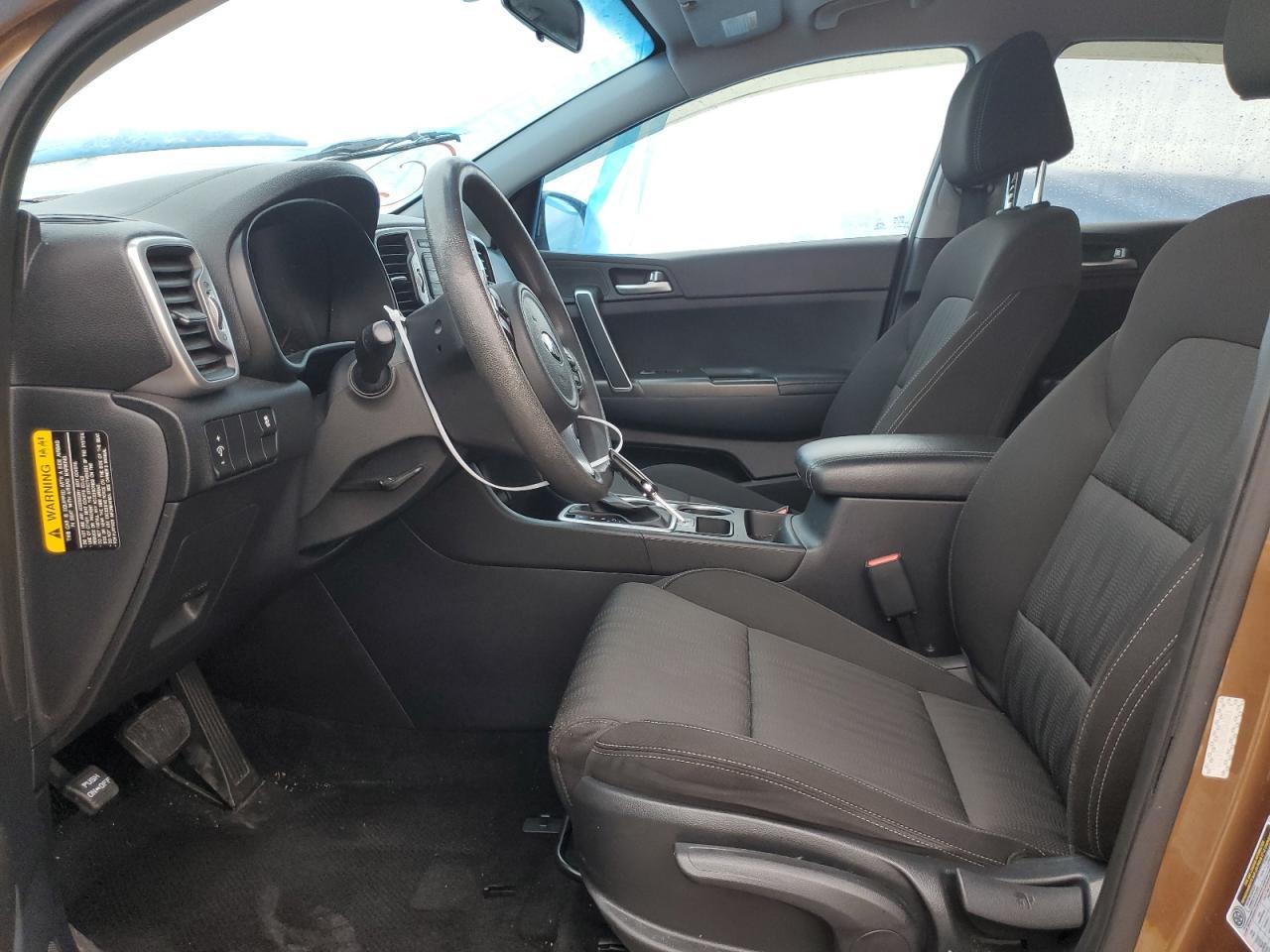 2017 KIA SPORTAGE L - Image 7
