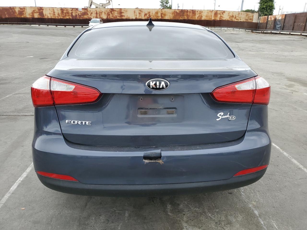 2015 KIA FORTE LX - Фото 6