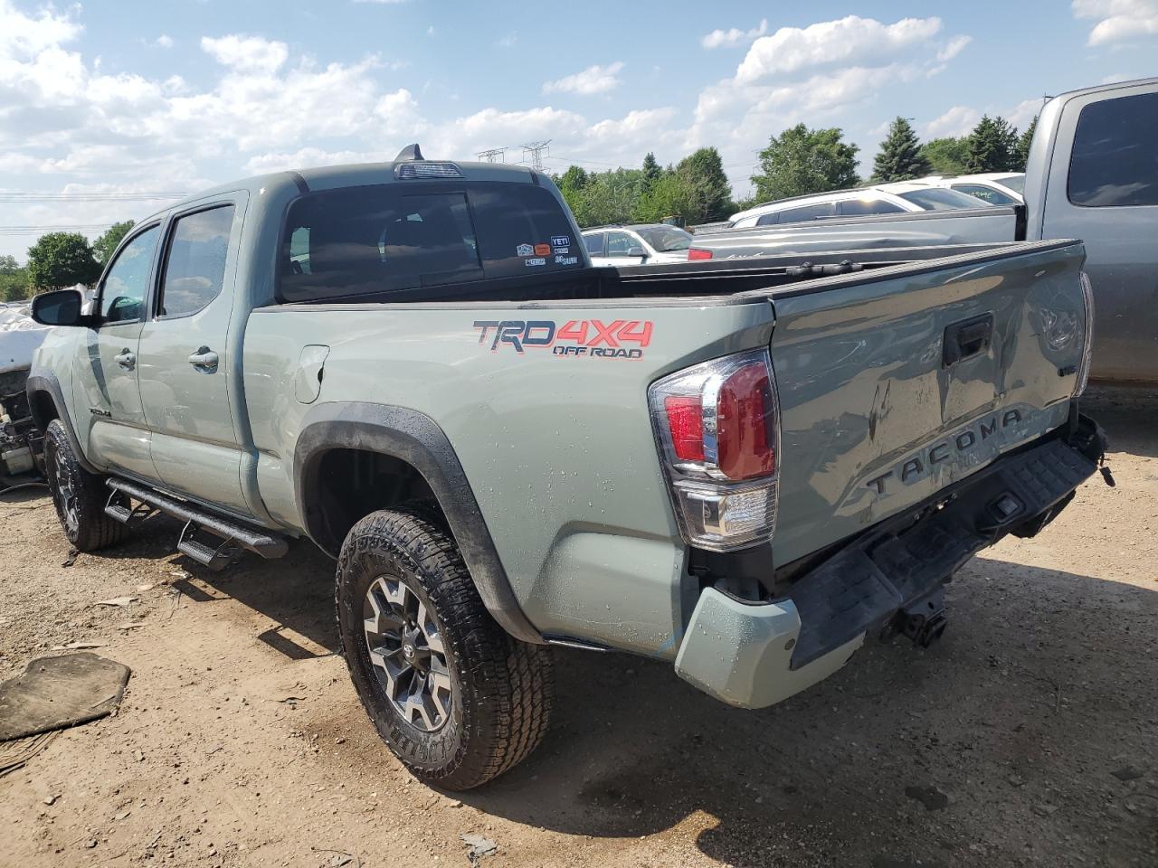 2023 TOYOTA TACOMA DOU - Фото 2