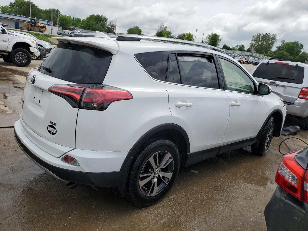 2018 TOYOTA RAV4 ADVEN - Image 3