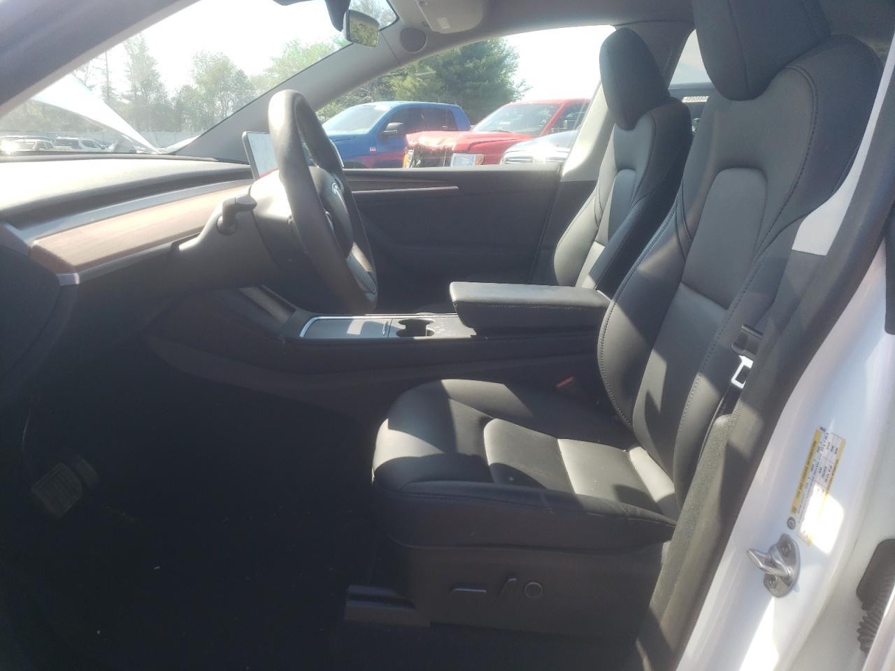 2023 TESLA MODEL Y - Фото 7
