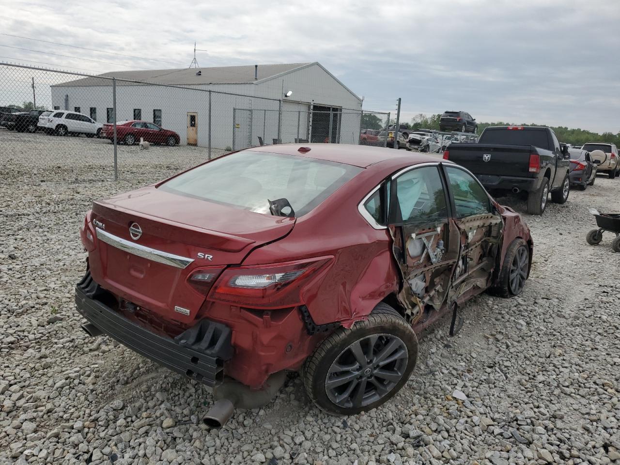 2018 NISSAN ALTIMA 2.5 - Фото 3