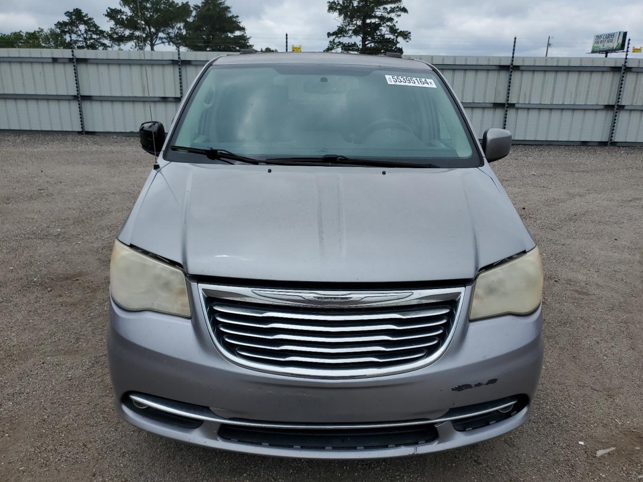 2014 CHRYSLER TOWN & COU - Image 5