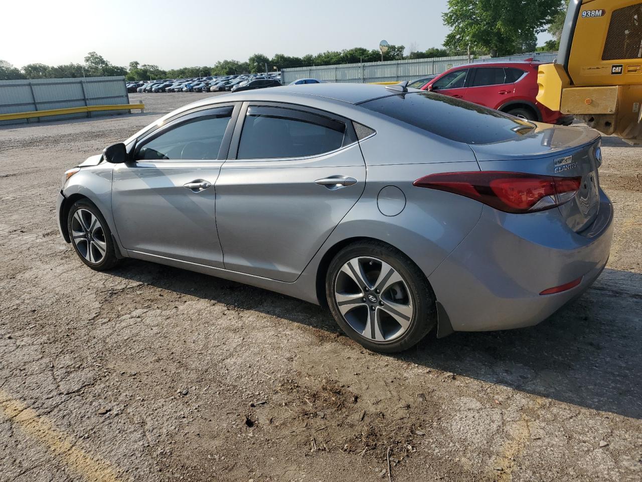 2015 HYUNDAI ELANTRA SE - Image 2