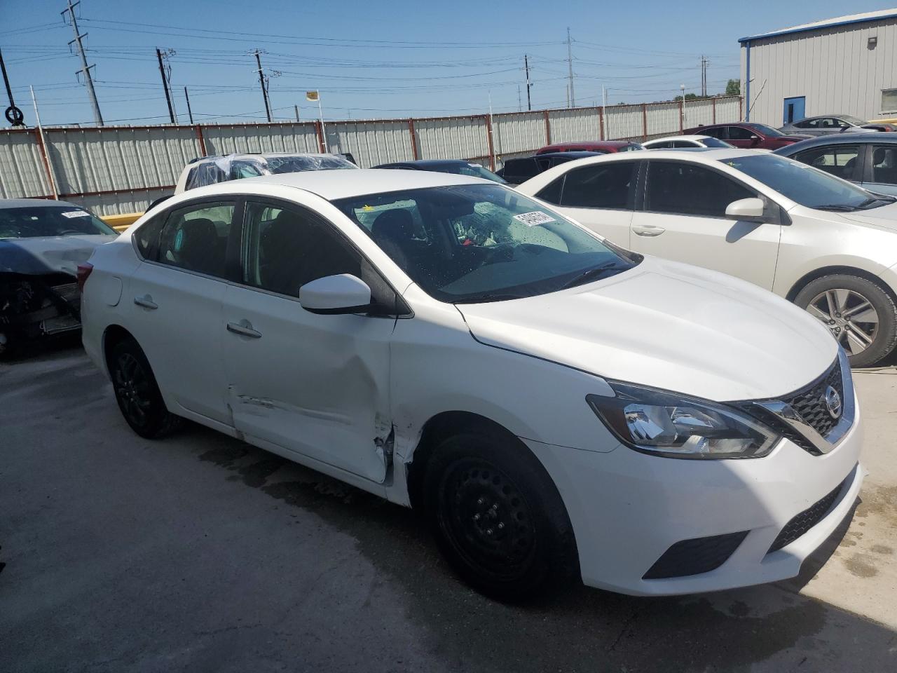 2018 NISSAN SENTRA S - Фото 4