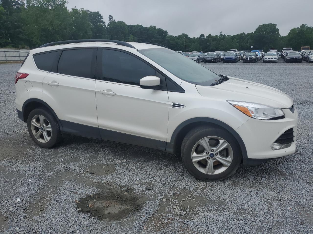 2015 FORD ESCAPE SE - Image 4