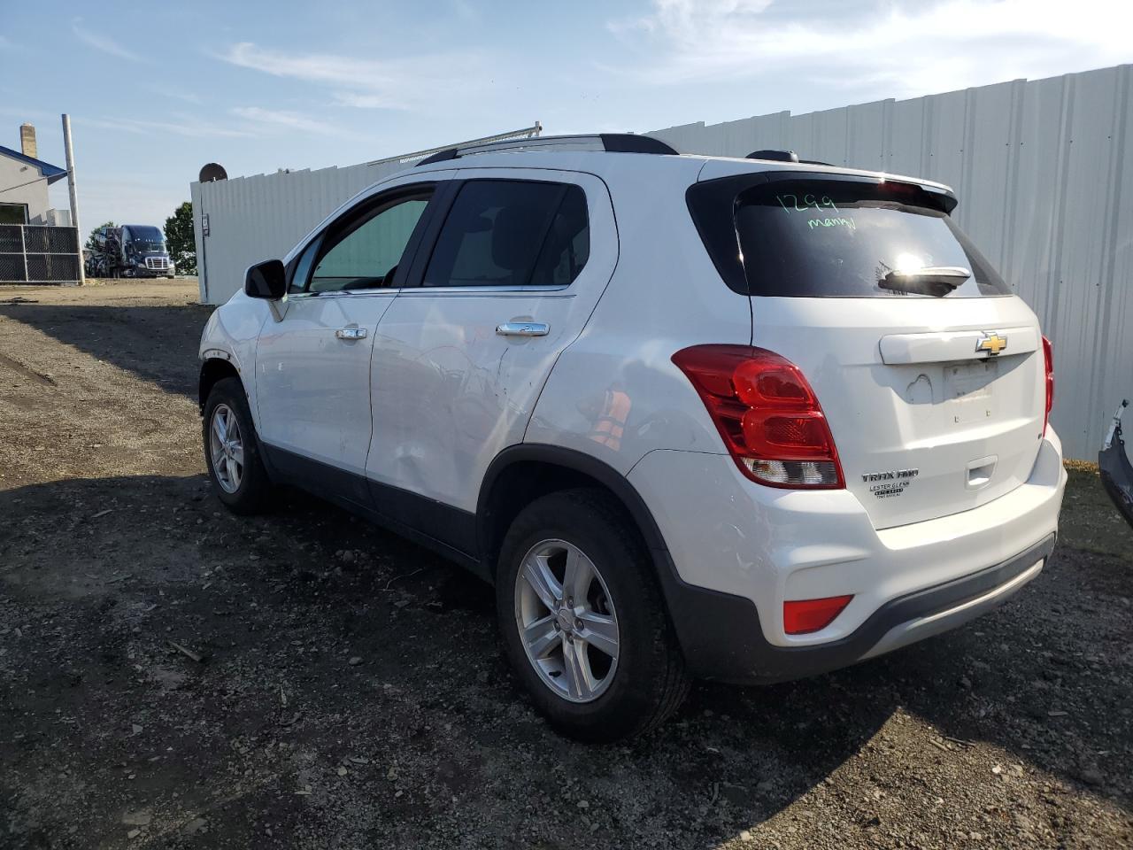 2018 CHEVROLET TRAX 1LT - Фото 2