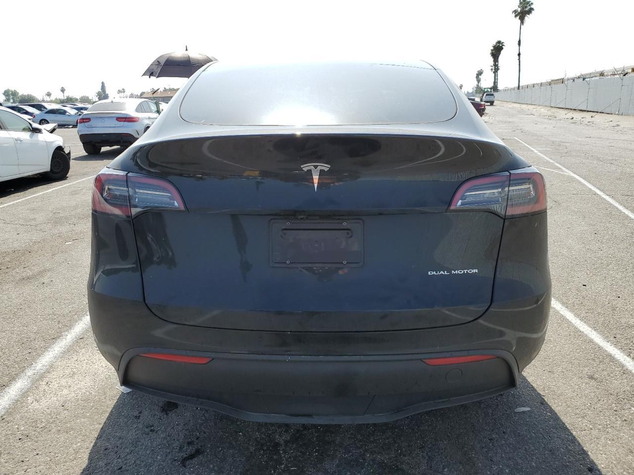 2023 TESLA MODEL Y - Фото 6
