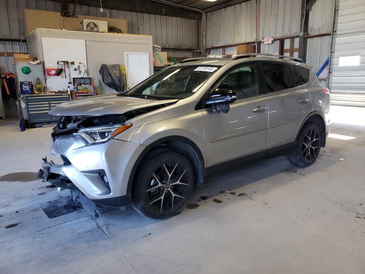 2018 TOYOTA RAV4 SE car image